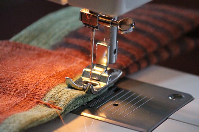 sewing job at home